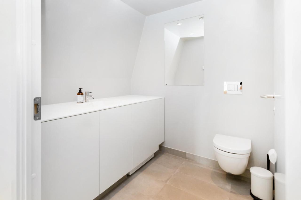 Udsigt Til 20.000.000 Dkk - M.Plads Til 6 Personer Apartment København Ngoại thất bức ảnh