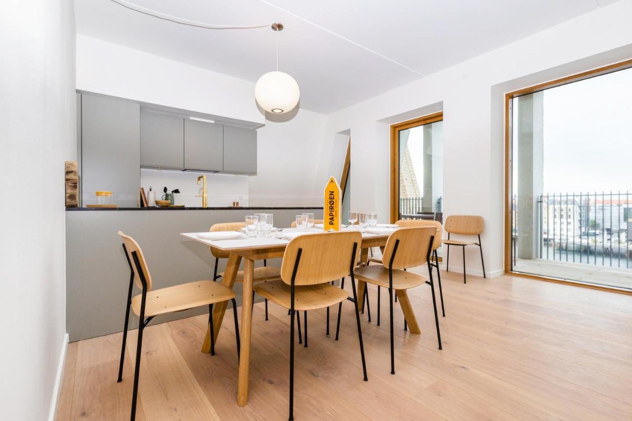 Udsigt Til 20.000.000 Dkk - M.Plads Til 6 Personer Apartment København Ngoại thất bức ảnh