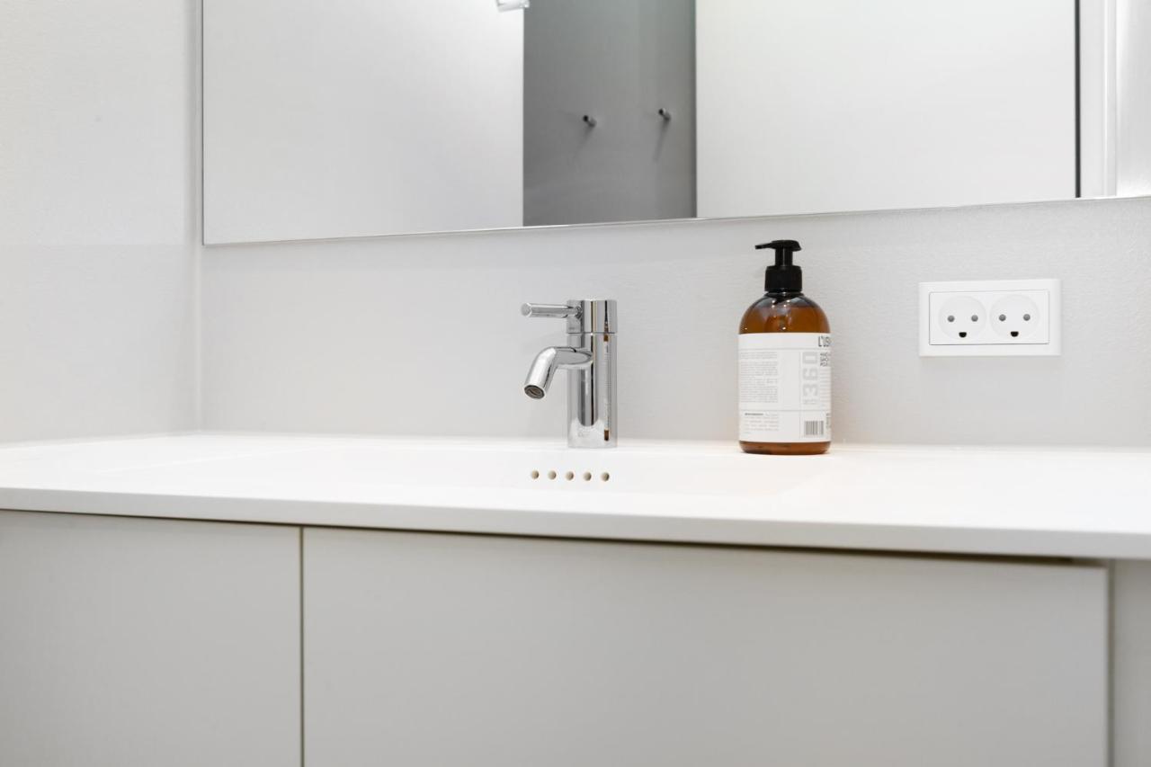 Udsigt Til 20.000.000 Dkk - M.Plads Til 6 Personer Apartment København Ngoại thất bức ảnh