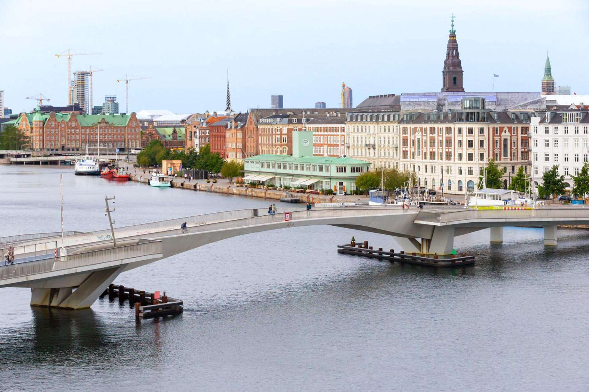 Udsigt Til 20.000.000 Dkk - M.Plads Til 6 Personer Apartment København Ngoại thất bức ảnh